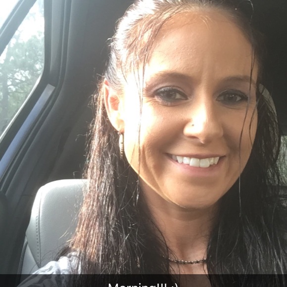 Meet your Posher, Kristin - Picture 6 of 8